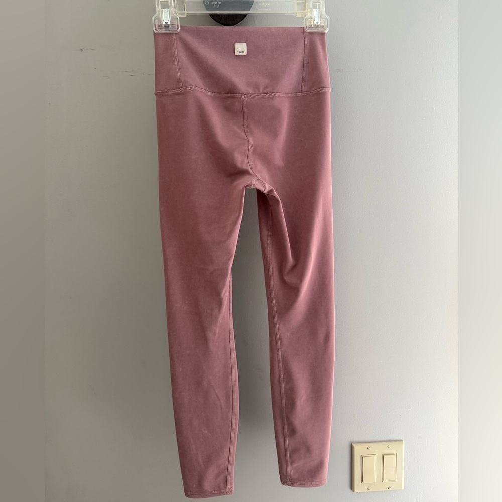 Vuori Washed Studio Leggings